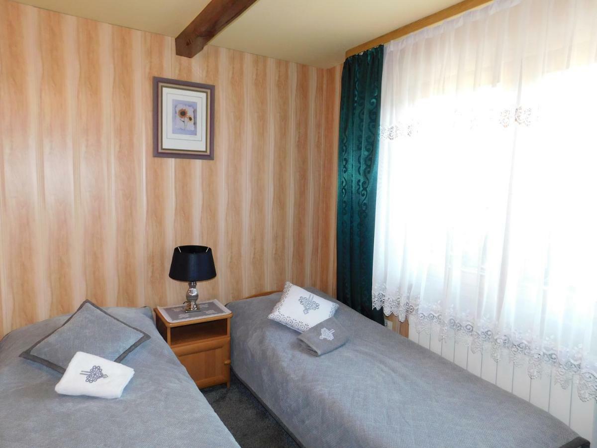 Pokoje Goscinne Monika Zakopane Buitenkant foto